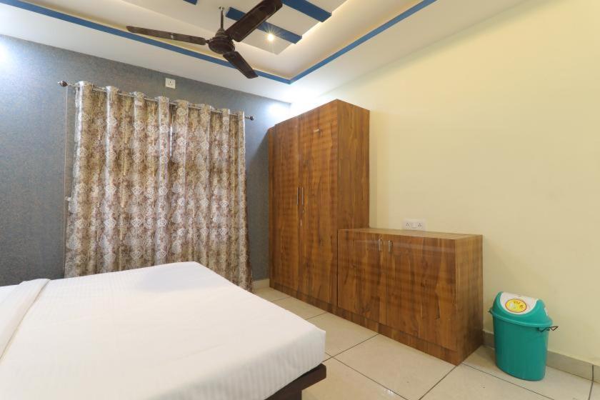 Shree Ram Hotel Gorakhpur Dış mekan fotoğraf